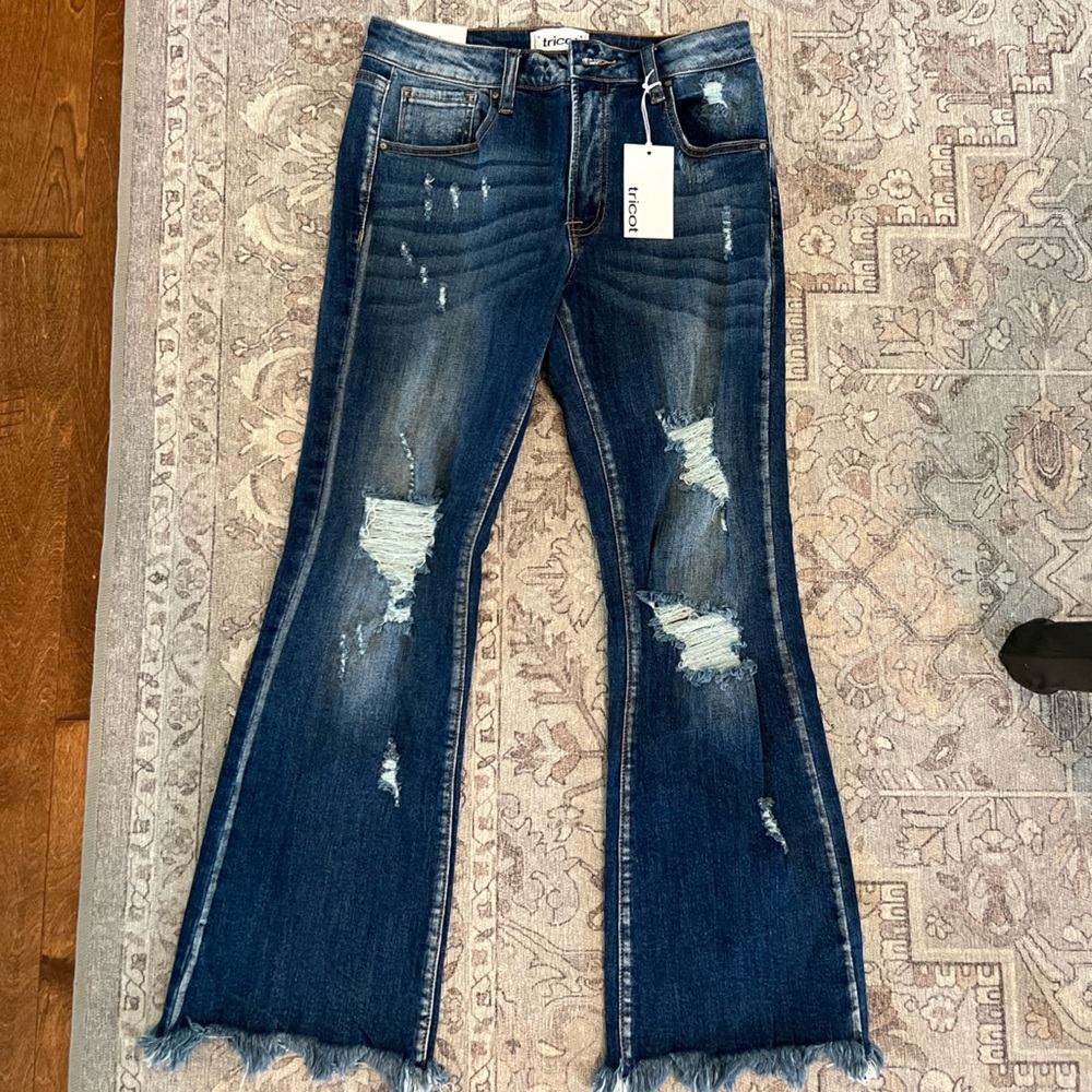 Tricot NWT size 7/27 jeans